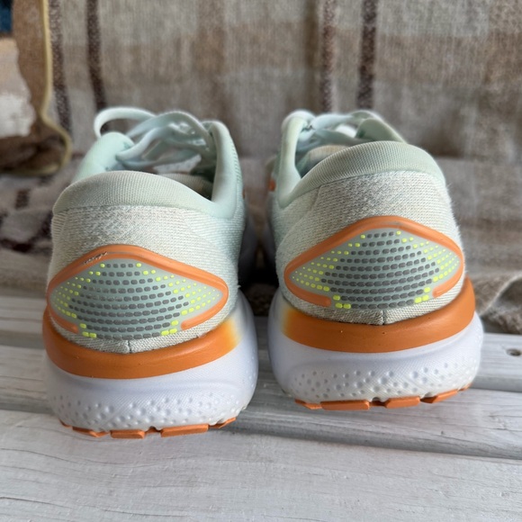 Brooks Ghost 15 Womens Running Shoes Sneakers - Picture 4 of 9